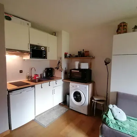 Balcon Vue Pre Et Montagne *